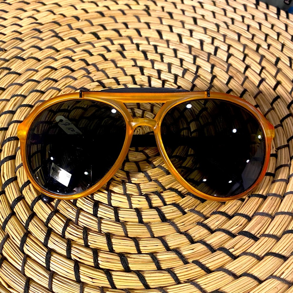 Spalding Sport Orange and Black Vintage 90’s Aviator Sunglasses